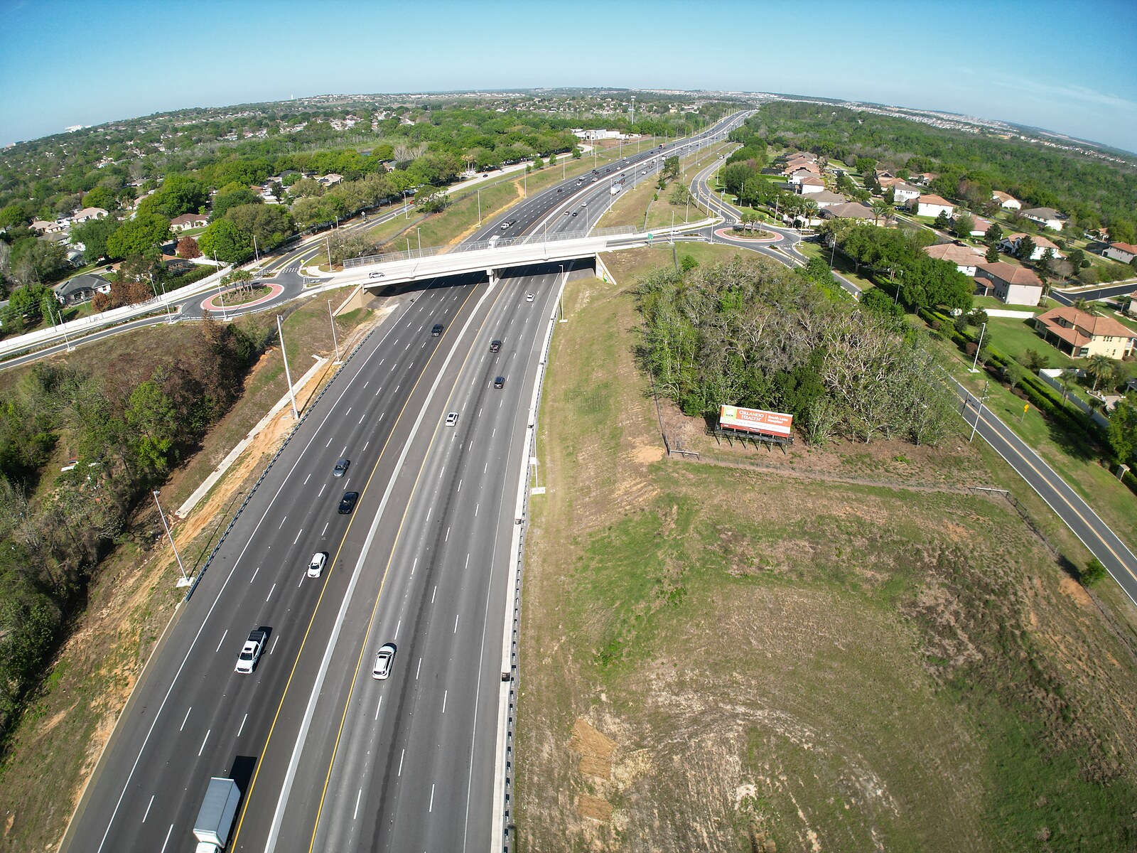 Reconstructed and widened Florida’s Turnpike mainline near the Minneola interchange